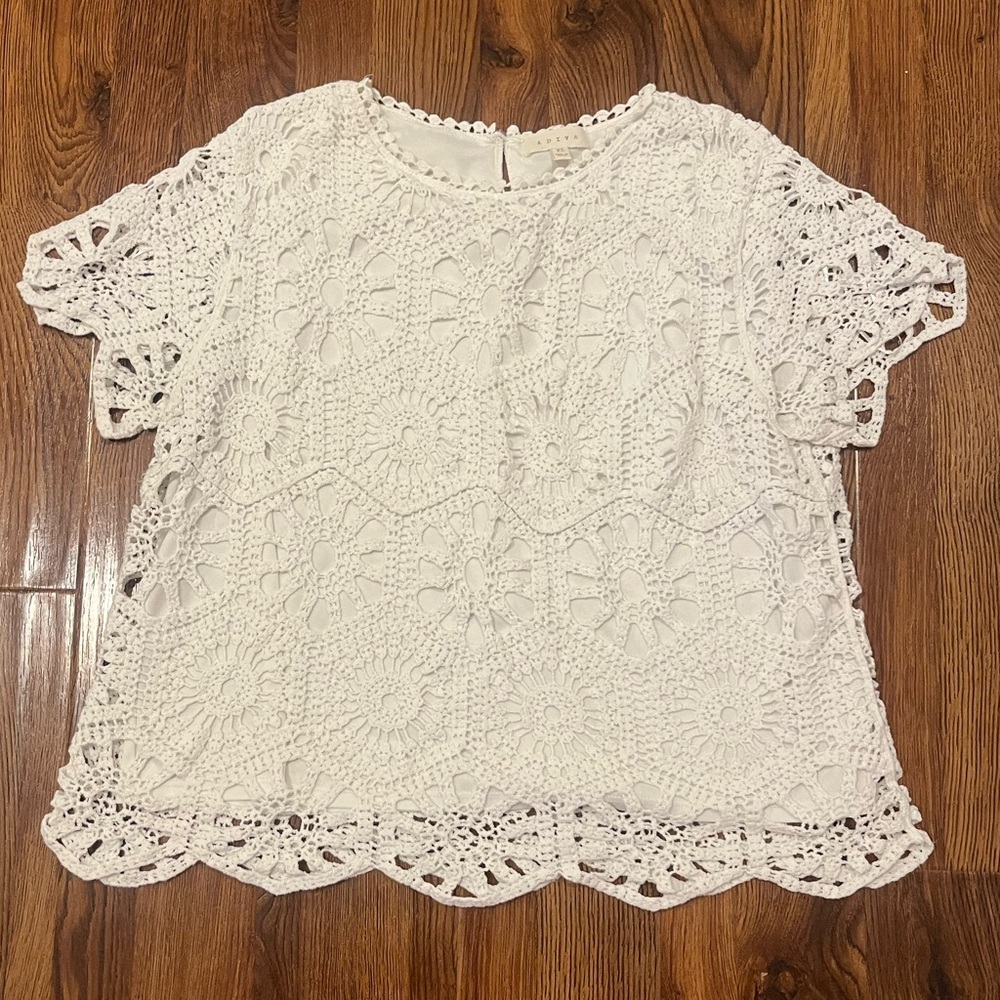 Adiva White Crochet Lace Blouse